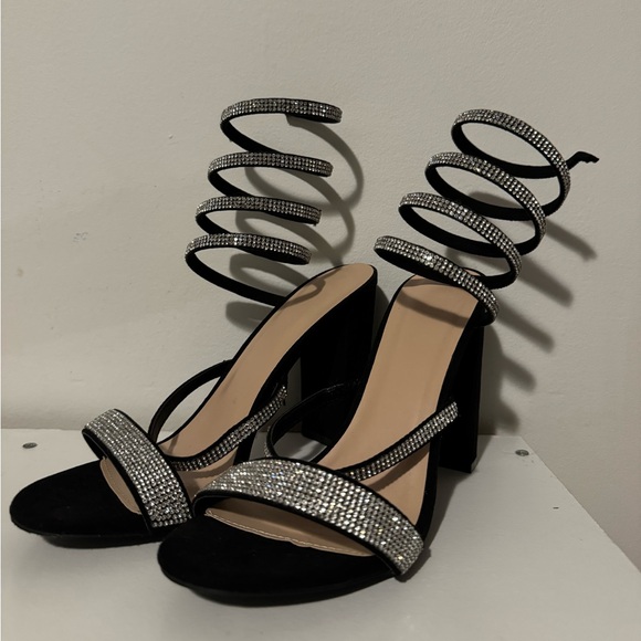 Wild Diva Spiral Rhinestone Strappy Ankle Chunky Block Heels - Black - Picture 3 of 8